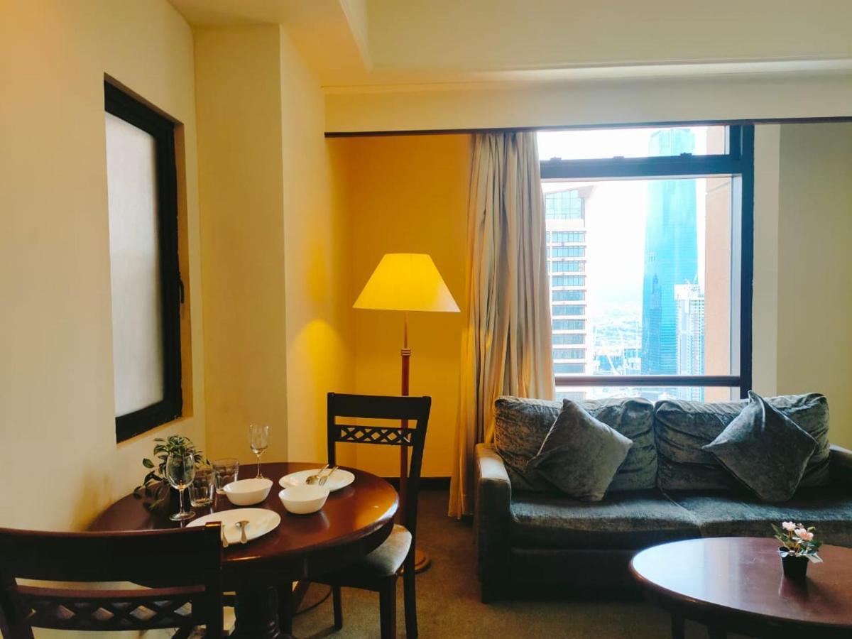 Luxhouz Suites At Times Square クアラルンプール エクステリア 写真